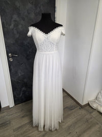 Robe de mariée en dentelle et tulle souple 42/44 · vue 6