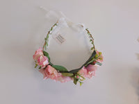 Couronne de fleurs ( fausses fleurs ) pour ceremonie · vue 5