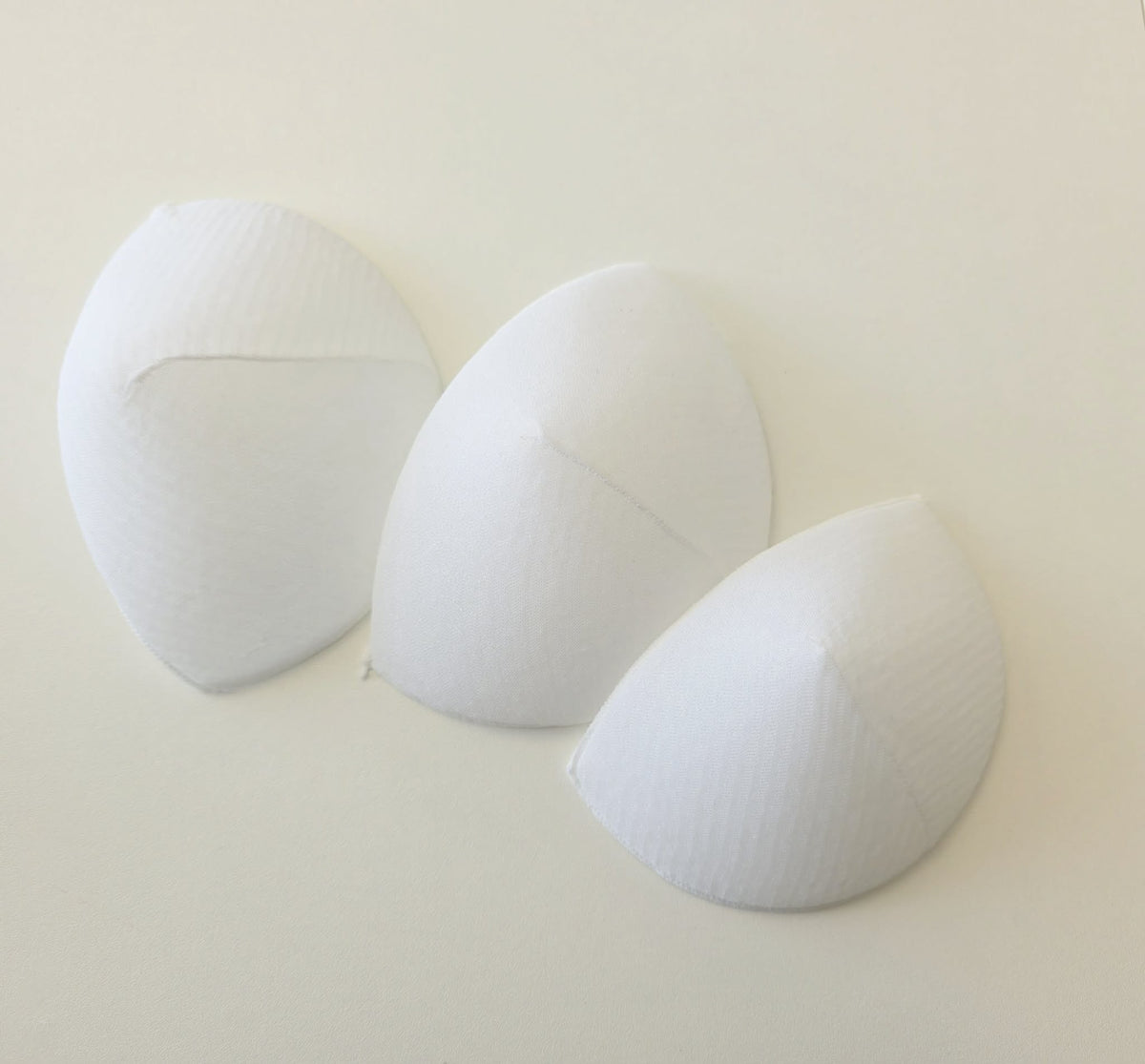 Coques Balconnet à Coudre – Mousse Légère Blanche – Soutien-Gorge Invisible Robe de Mariée