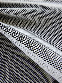 Tulle rigide ivoire ou blanc pour jupon de mariée · vue 2