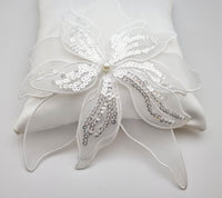 Grande fleur ivoire clair pour robe de mariée