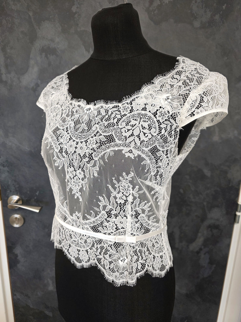 Top mariée dentelle ivoire clair – Manches courtes – Dos boutonné – Taille 36