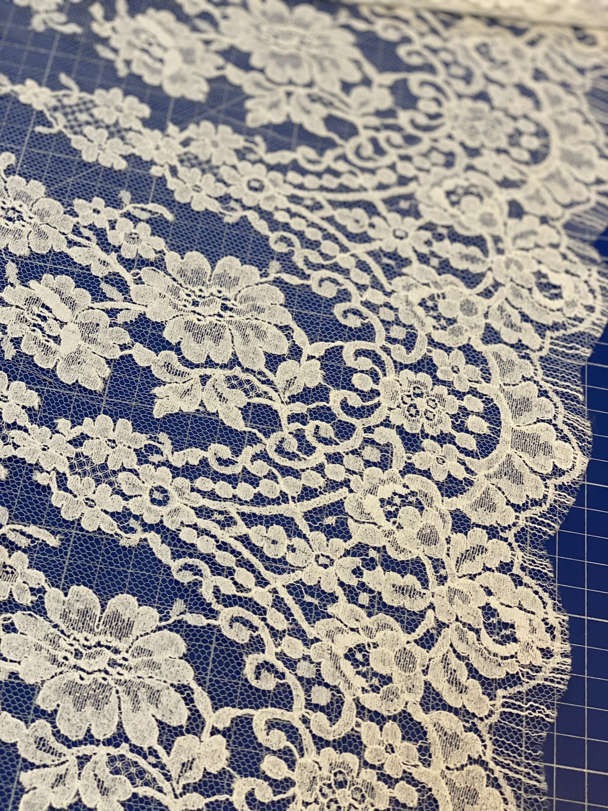 Dentelle de Calais véritable Laize 90cm tarif pour 50cm #Dentelle de Caudry