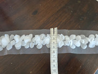 Galon dentelle fleurs 3D ivoire clair sur tulle – 7 cm – dentelle florale relief mariage couture – · vue 4