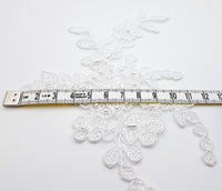 Motif en dentelle et perles pour robe de mariée blanc ou ivoire · vue 2