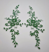 Motif en dentelle vert sapin , fil argenté T368 · vue 4
