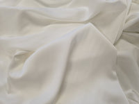 Doublure satin fluide légèrement stretch pour robe de mariée · vue 2