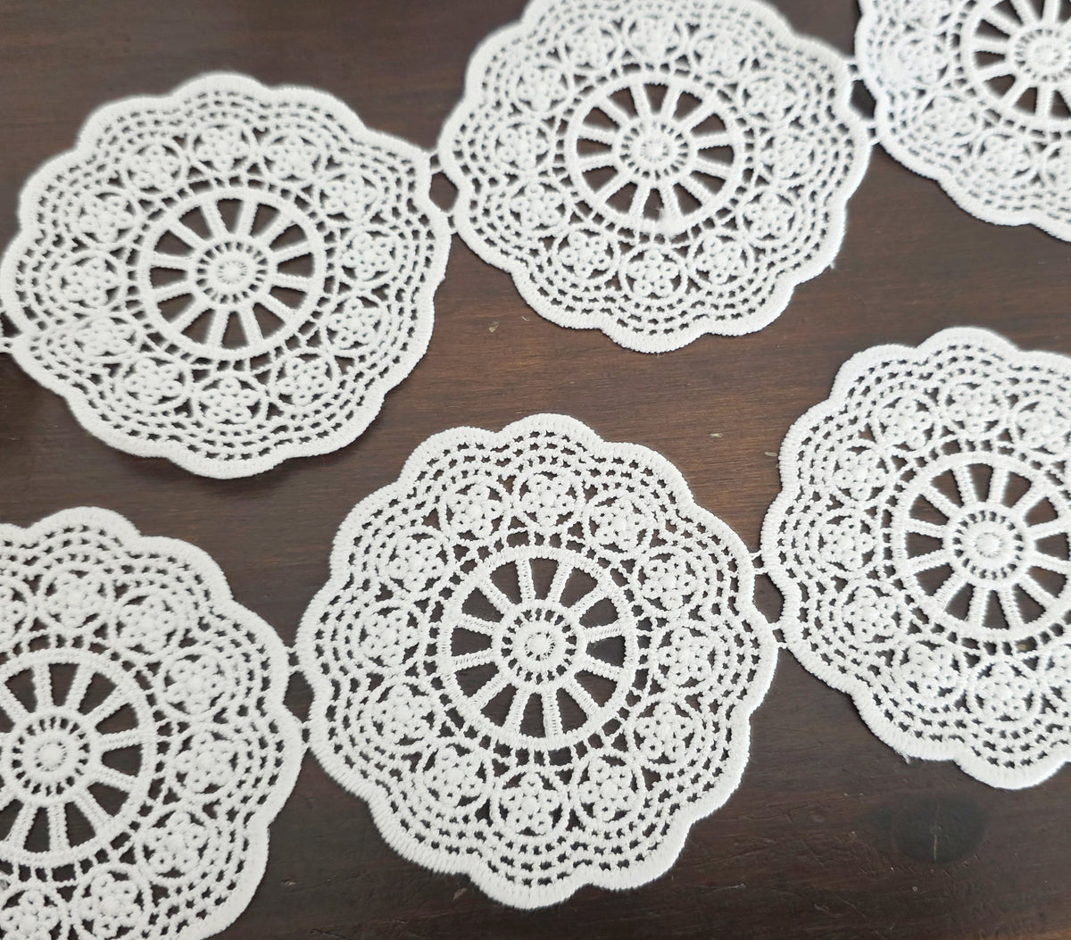 Galon dentelle ivoire 8 cm – Motif mandala – Ruban couture mariage bohème – Vendu au mètre