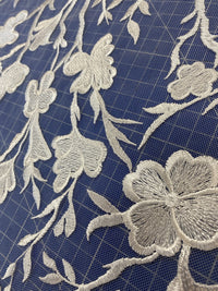 Dentelle pour robe de mariée,  tulle brodé branches et fleurs · vue 6