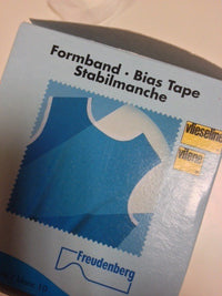 Ruban thermocollant Stabilmanche Vlieseline blanc 5 mètres · vue 2