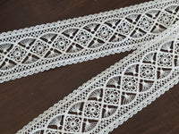Galon dentelle guipure ivoire clair 6 cm – motif floral ajouré – dentelle mariée bohème au mètre