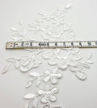 Motif ivoire brodé dentelle feuilles pour robe de mariée · vue 4