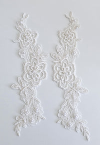 Motifs en guipure ivoire crème avec perles