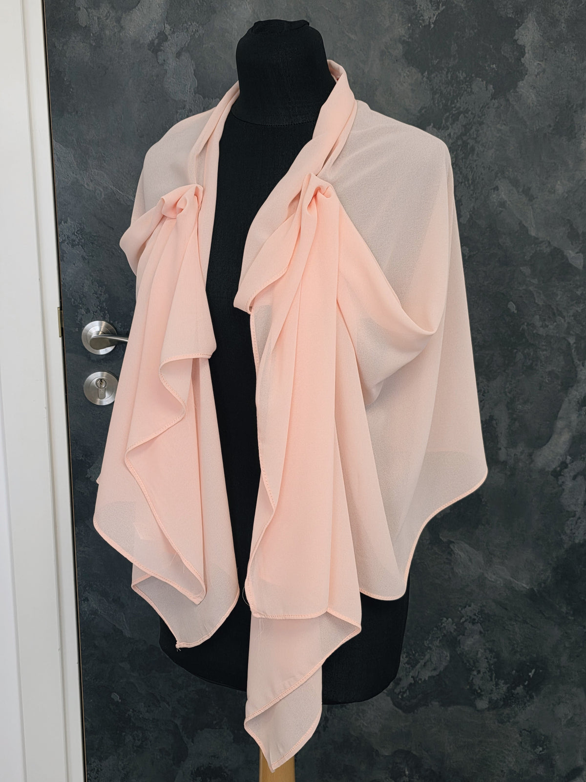Étole rose saumon femme – Châle fluide 2m x 65cm – Écharpe élégante invitée mariage – Accessoire cocktail cérémonie
