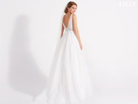Très belle robe de mariée petite princesse Lilly · vue 4