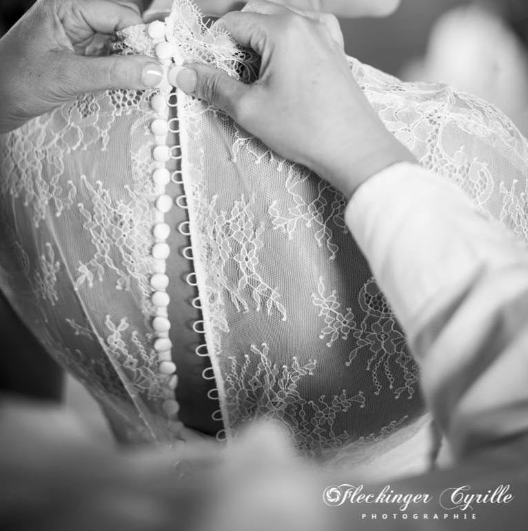Dentelle fine ivoire