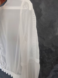 Top pour mariée en mousseline ivoire , manchettes en dentelle Taille · vue 4