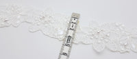 Galon motif fleurs d'organza brodé  blanc ou ivoire · vue 3