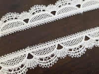 Galon guipure ivoire clair “écailles arrondies” – bord festonné – idéal robe de mariée, DIY – vendu au mètre 4016 · vue 3