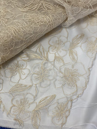 Tulle brodé vanille coupon · vue 3