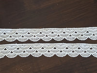 Galon dentelle guipure ivoire clair 3 cm – bord festonné à picots – style bohème vintage – vendu au mètre · vue 4
