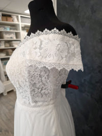 Robe de mariée en dentelle et tulle souple 42/44 · vue 8