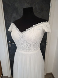 Robe de mariée en dentelle et tulle souple 42/44 · vue 5