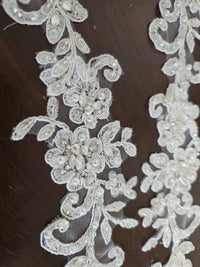Lot unique de 4 motifs perles et strass ivoire · vue 3