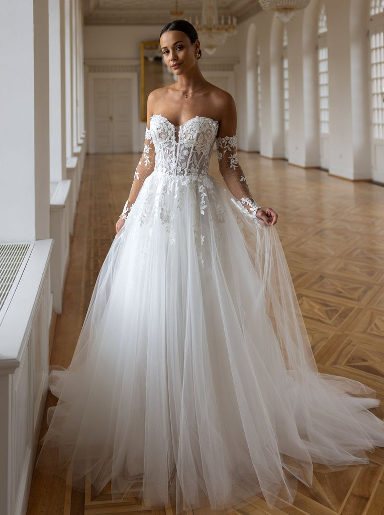 Robe de mariée princesse en tulle et dentelle, dos lacé JULIA