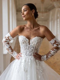 Robe de mariée princesse en tulle et dentelle, dos lacé JULIA