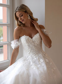 MILA– Robe de mariée en tulle et dentelle, épaules dénudées et dos lacé