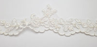 COUPON 1M50 Galon de dentelle festonné ivoire robe de mariée · vue 2