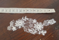 Motif fin en dentelle ivoire fleurs et feuilles · vue 4