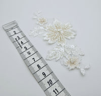 Motif fleurs nuancé ivoire beige nude perles sequins T709 · vue 3