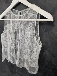 Top mariée dentelle ivoire clair – Coupe fluide festonnée – Dos noué – Taille S · vue 5