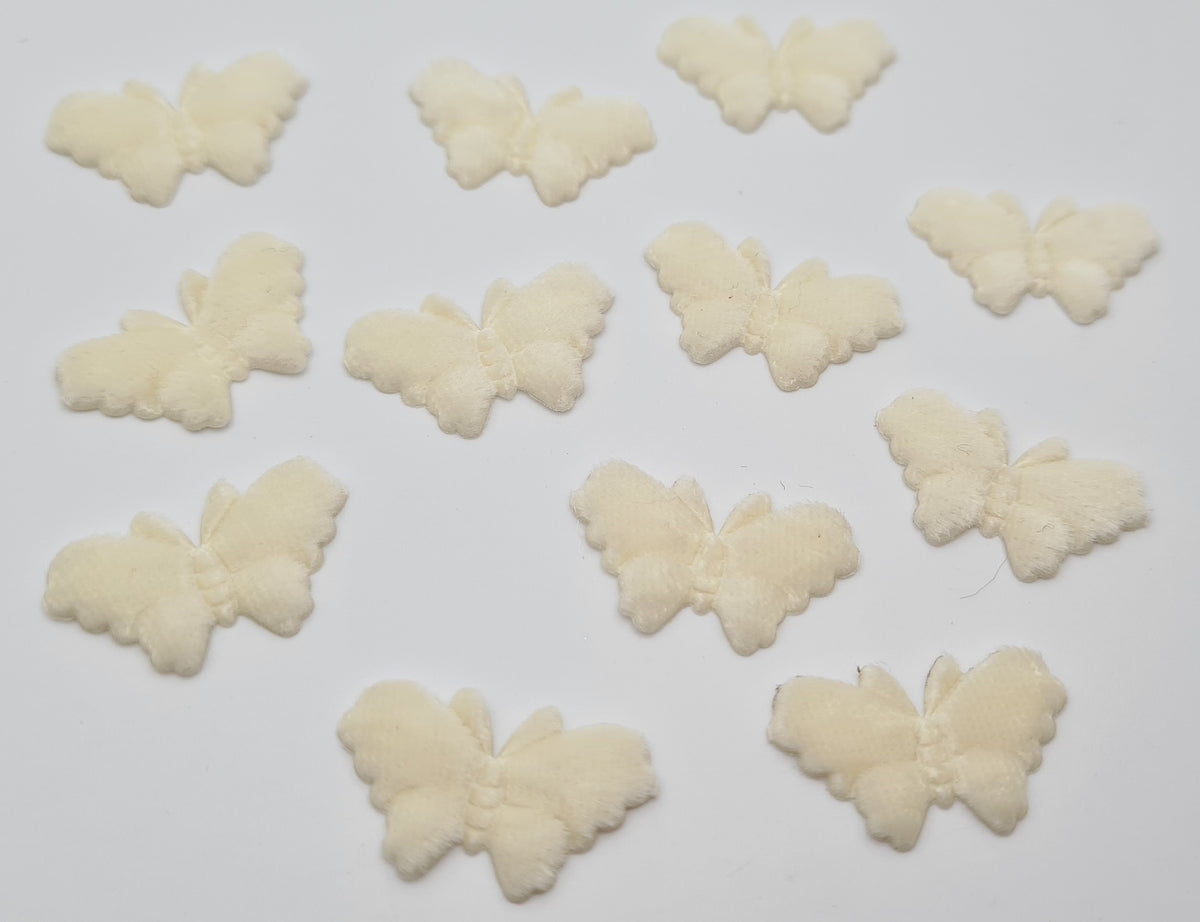 Lot de 105 papillons velours ivoire crème