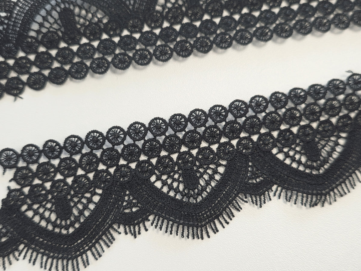 Galon Dentelle Guipure Noir Rosaces & Bordure Festonnée — Largeur 5 cm | Vendu par 10 cm
