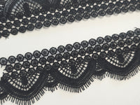 Galon Dentelle Guipure Noir Rosaces & Bordure Festonnée — Largeur 5 cm | Vendu par 10 cm