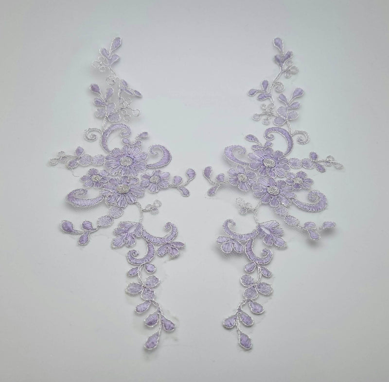 Motif dentelle parme pastel pour robe de mariée