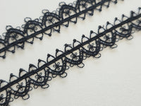 Galon Dentelle Guipure Noir Motif Médaillons Fleuris — Largeur 2 cm | Vendu par 10 cm