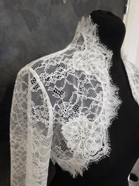 Bolero en dentelle ivoire pour robe de mariée 38/40 · vue 4