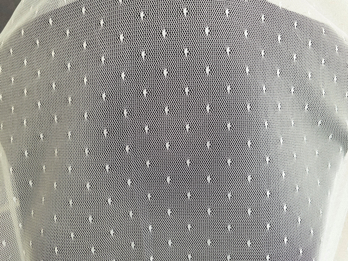 Plumetis, dentelle fine "point d'esprit" ivoire clair/blanc ou coupon ivoire