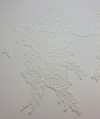 Motif pour robe de mariée dentelle fine ivoire · vue 3