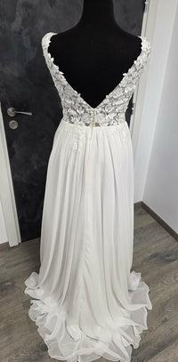 Robe fluide modèle FLUORITE de Bianco 36 ET 40/42 · vue 9