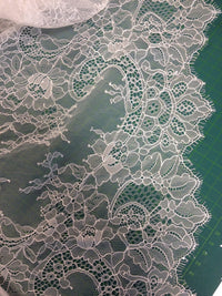 Dentelle fine ivoire · vue 2
