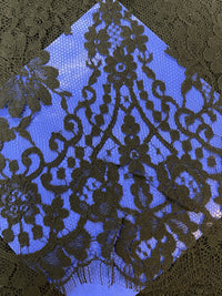 Dentelle de Calais Caudry rouge ou noir · vue 9