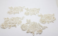Appliqués motifs à coudre ivoire et silver lot par 5