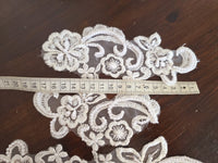 Lot unique de 7 motifs ivoire avec perles et arabesques · vue 6