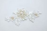 Motif fleurs nuancé ivoire beige nude perles sequins T709