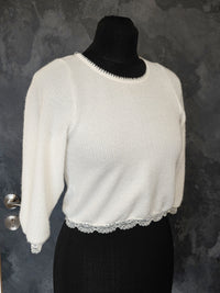 Pull mariée ivoire en maille douce – Dos ouvert élégant – Finitions dentelle – Mariage hiver